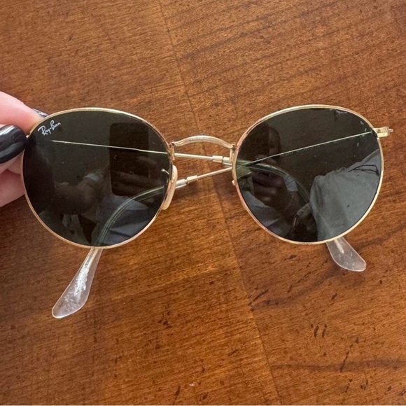 Ray-Ban Accessories - Ray-Ban Round Metal Sunglasses - Black Lenses, Gold Frame